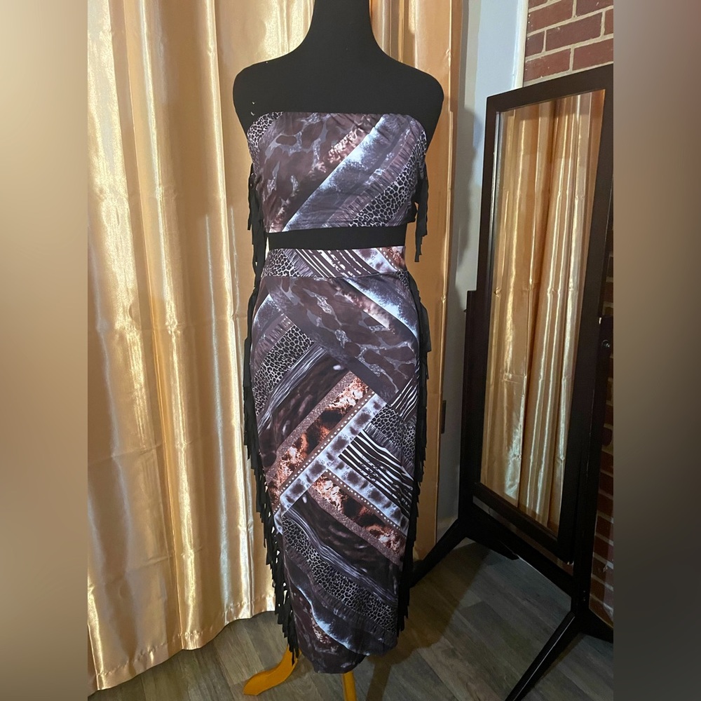 3X- NWOT Abstract animal print skirt set